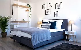 Helles Design-Appartement an der Messe