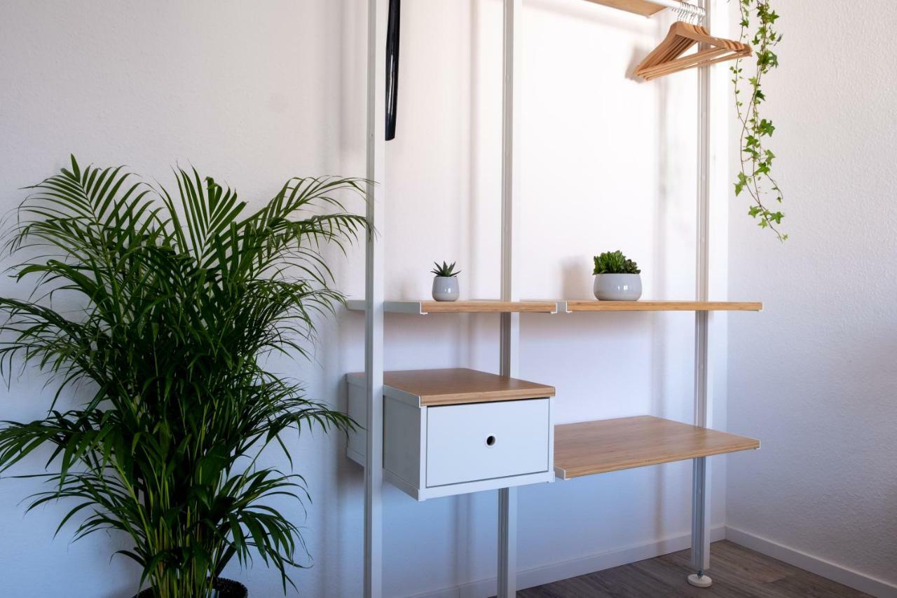 Helles Design-Appartement an der Messe Essen Buitenkant foto